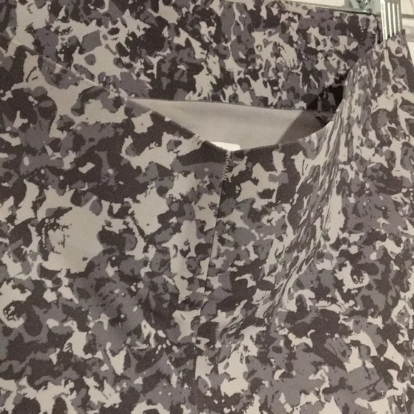 Stella McCartney Adidas Alpha Skin Grey Camo pattern leggings Size Medium - Picture 8 of 10